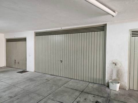 T2+3 Duplex - 5 quartos - Bairro Norton Matos - Coimbra