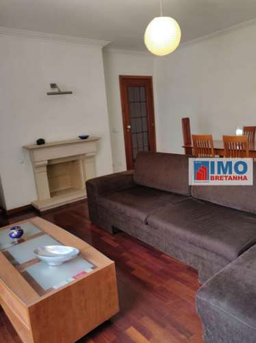 T2+3 Duplex - 5 quartos - Bairro Norton Matos - Coimbra