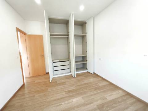 T3+2 Duplex - Bairro Norton de Matos