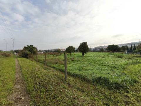 Moradia Isolada c/ Terreno - São Martinho do Bispo - Coimbra