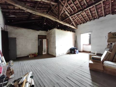 Moradia Isolada c/ Terreno - São Martinho do Bispo - Coimbra