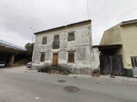 Moradia Isolada c/ Terreno - São Martinho do Bispo - Coimbra