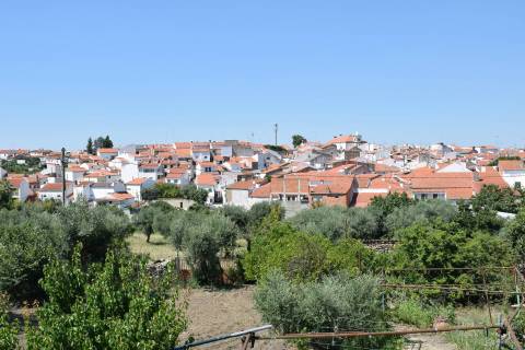 Moradia V2 c/ Terreno - Ladoeiro