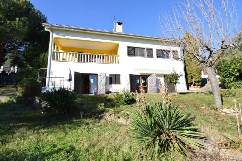 Moradia V4 c/ 6.000 m2 de Terreno  nas Margens do Zêzere - Covilhã