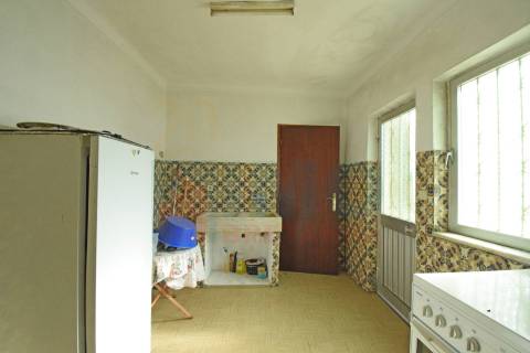 RESERVADO - Moradia V3 c/ Garagem - Pero Viseu - 15 do Fundão e Covilhã
