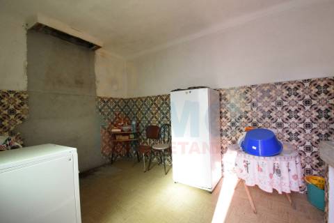 RESERVADO - Moradia V3 c/ Garagem - Pero Viseu - 15 do Fundão e Covilhã