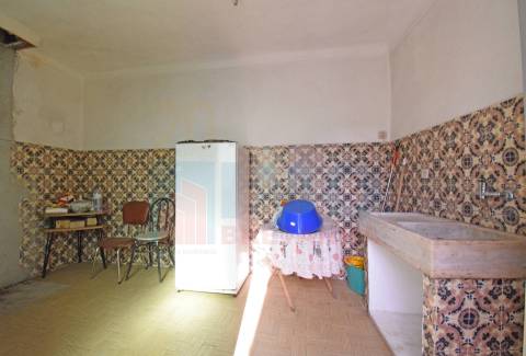 RESERVADO - Moradia V3 c/ Garagem - Pero Viseu - 15 do Fundão e Covilhã