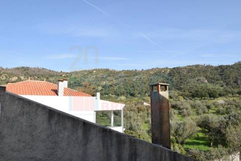 RESERVADO - Moradia V3 c/ Garagem - Pero Viseu - 15 do Fundão e Covilhã