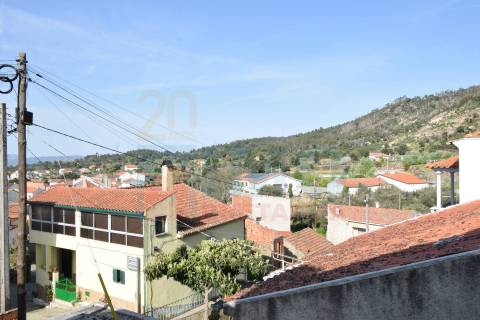 RESERVADO - Moradia V3 c/ Garagem - Pero Viseu - 15 do Fundão e Covilhã