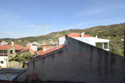 RESERVADO - Moradia V3 c/ Garagem - Pero Viseu - 15 do Fundão e Covilhã