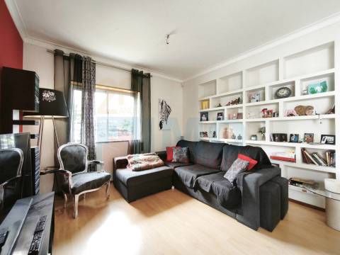 Apartamento T3 - São Martinho do Bispo - Hosp. Covões
