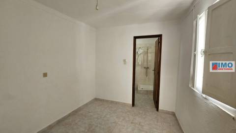 Moradia T4 com possibilidade de fazer 2 T2 Alcains