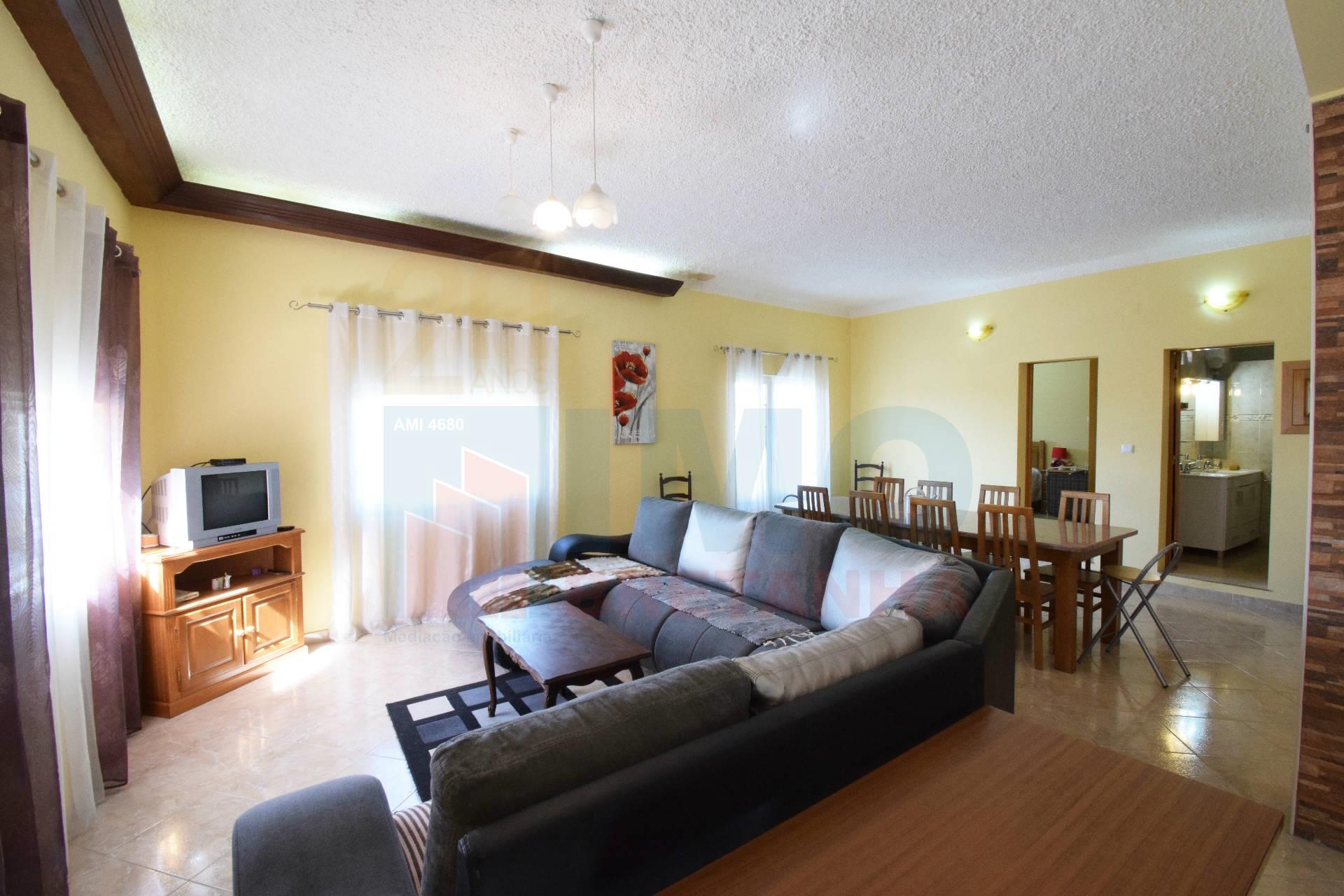 Moradia V3 - c/ Dois Apartamentos - Caria - 20 min da Covilhã