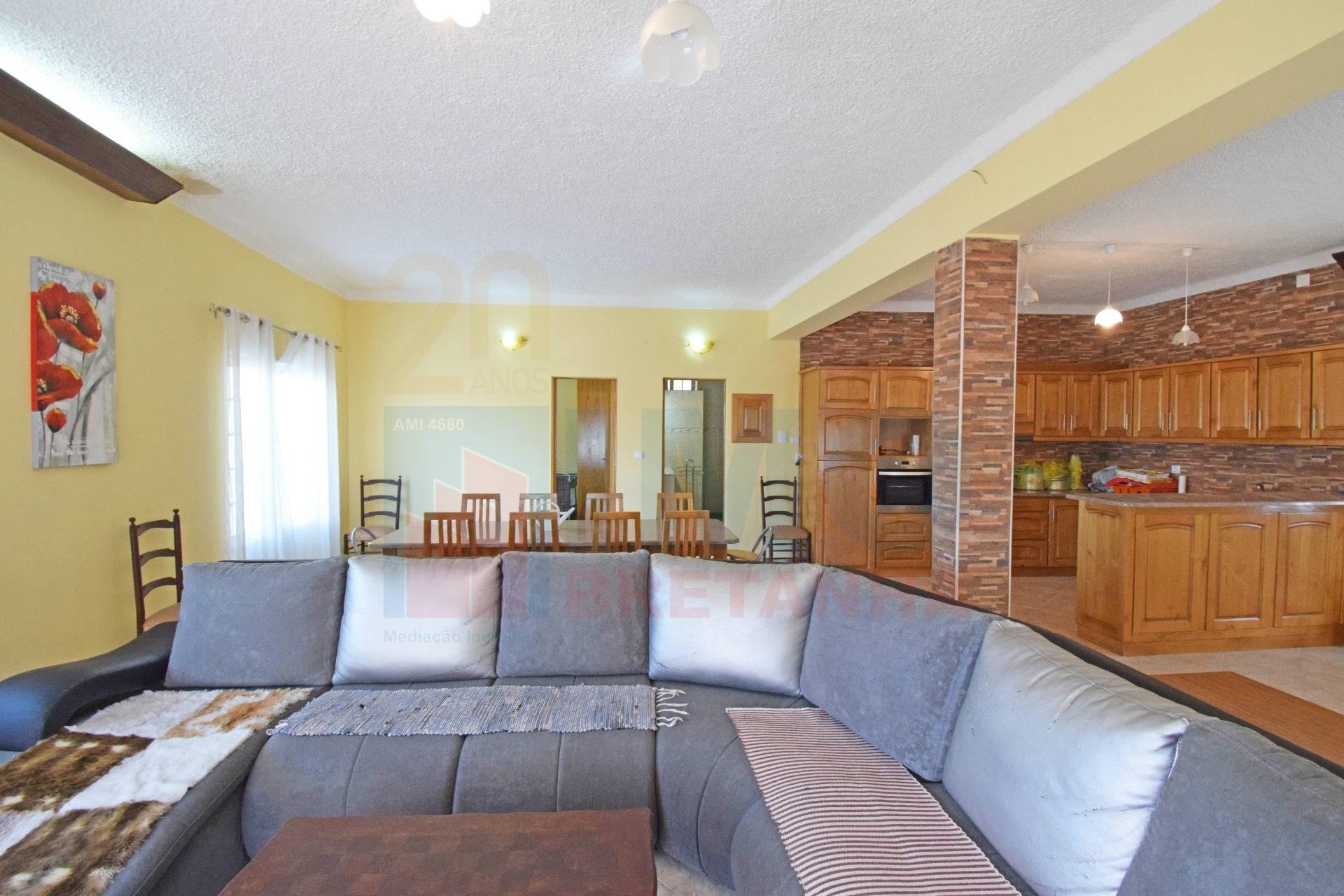 Moradia V3 - c/ Dois Apartamentos - Caria - 20 min da Covilhã