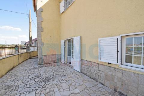 Moradia V3 - c/ Dois Apartamentos - Caria - 20 min da Covilhã