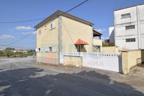 Moradia V3 - c/ Dois Apartamentos - Caria - 20 min da Covilhã