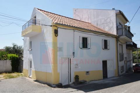 Moradia V1 duplex - Gibaltar - Teixoso - 7 Min. Covilhã