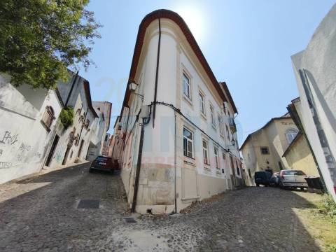 Moradia V8 - Alta da Cidade - Universidade - Coimbra