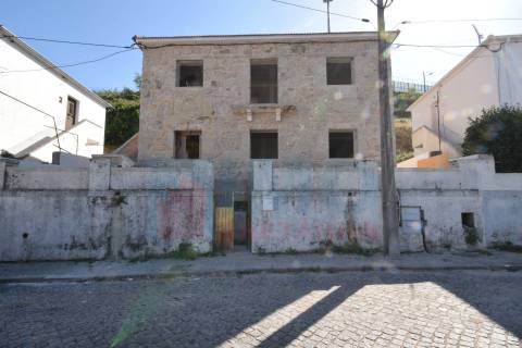 Moradia Isolada T6 Venda em Covilhã e Canhoso,Covilhã