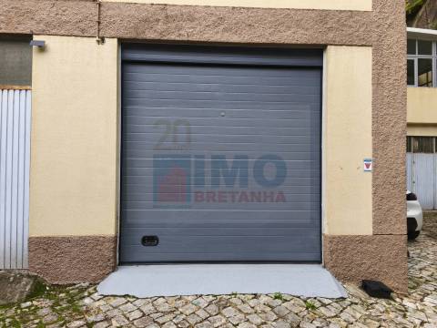 T1 Luxo c/ Terraço e Garagem - Santa Clara