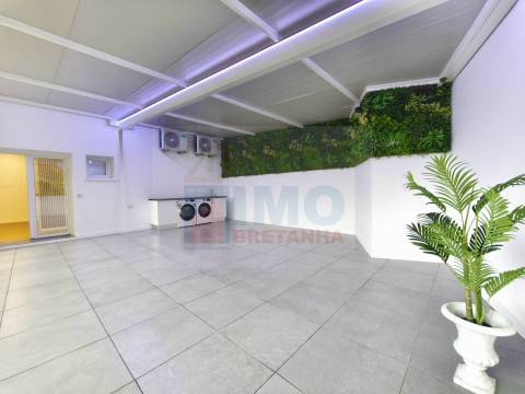 T1 Luxo c/ Terraço e Garagem - Santa Clara