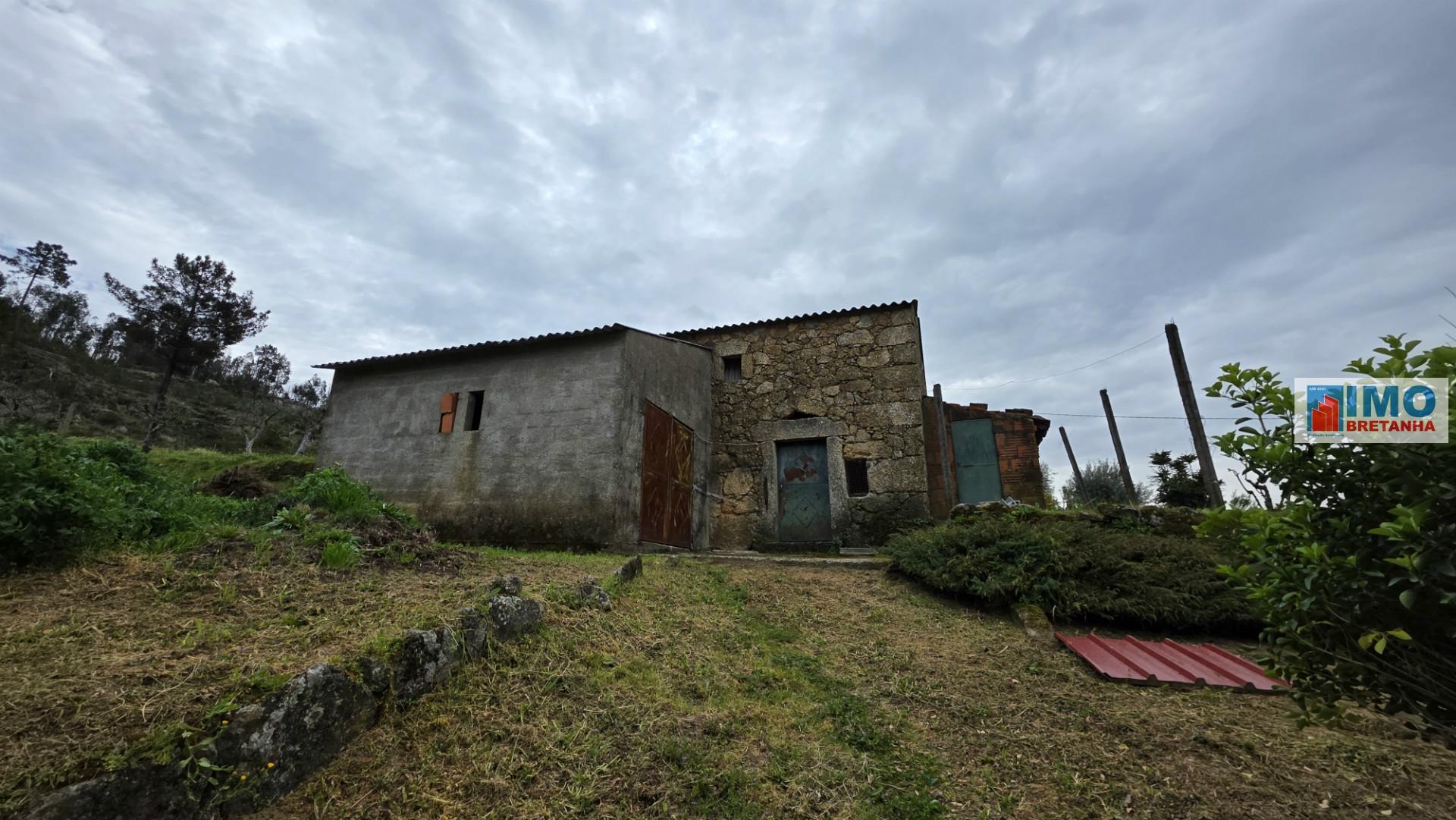Quinta - São Vicente da Beira c/ vistas fantásticas e 7280m2