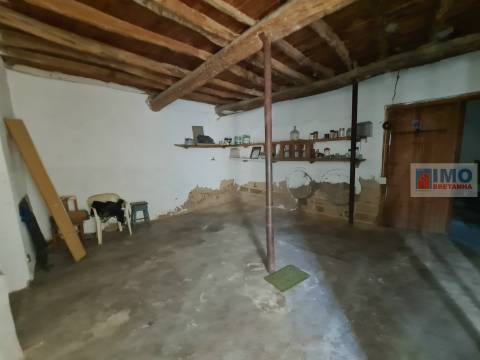 Moradia V3 em Póvoa do Rio de Moinhos