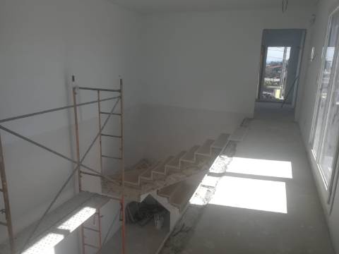 Moradia Geminada T4 DUPLEX Venda em Fernão Ferro,Seixal