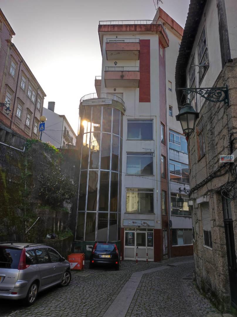 Loja - Centro Comercial da Covilhã