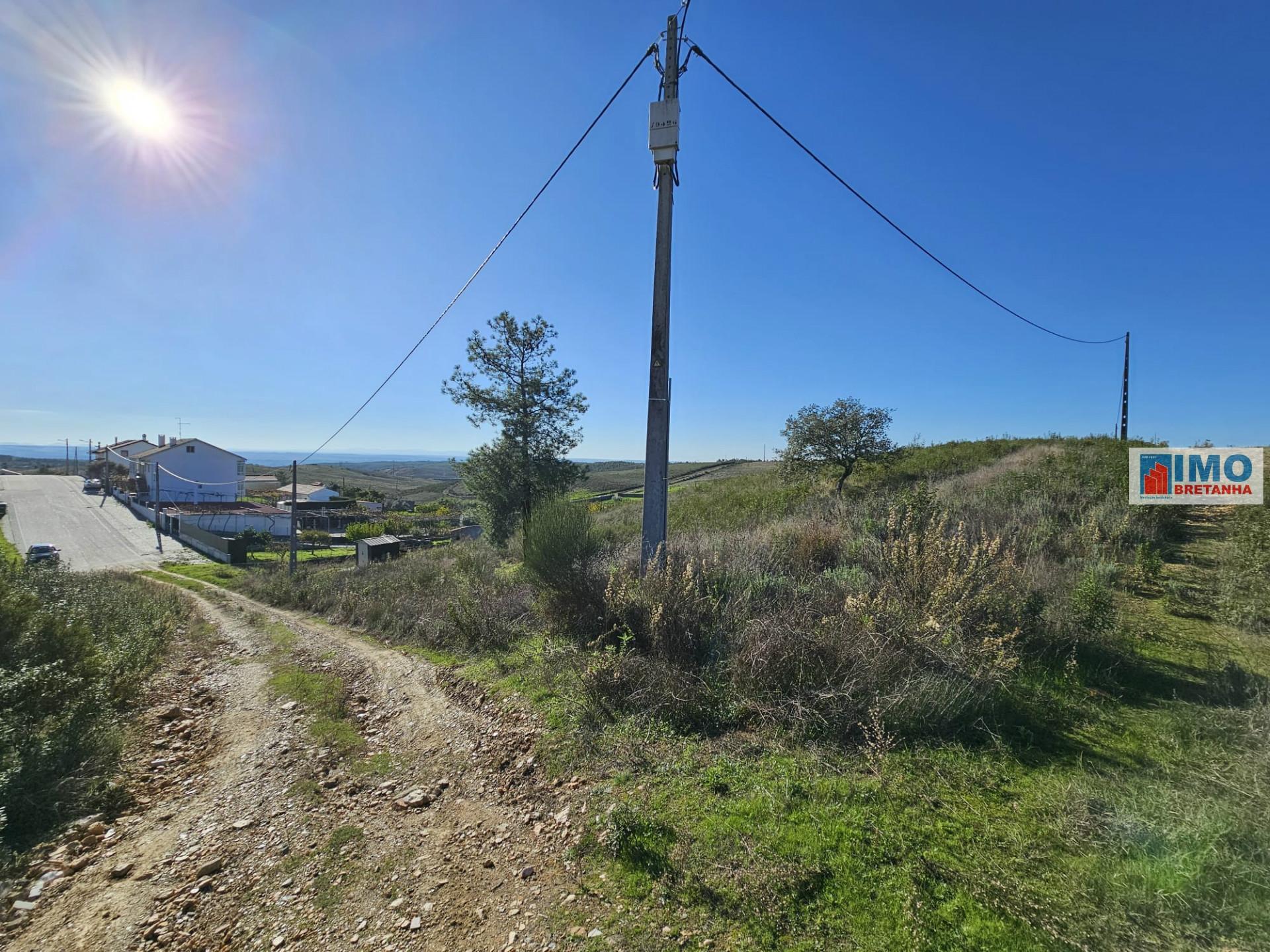 Terreno Urbano com 2882 m2 no Bairro do Valongo