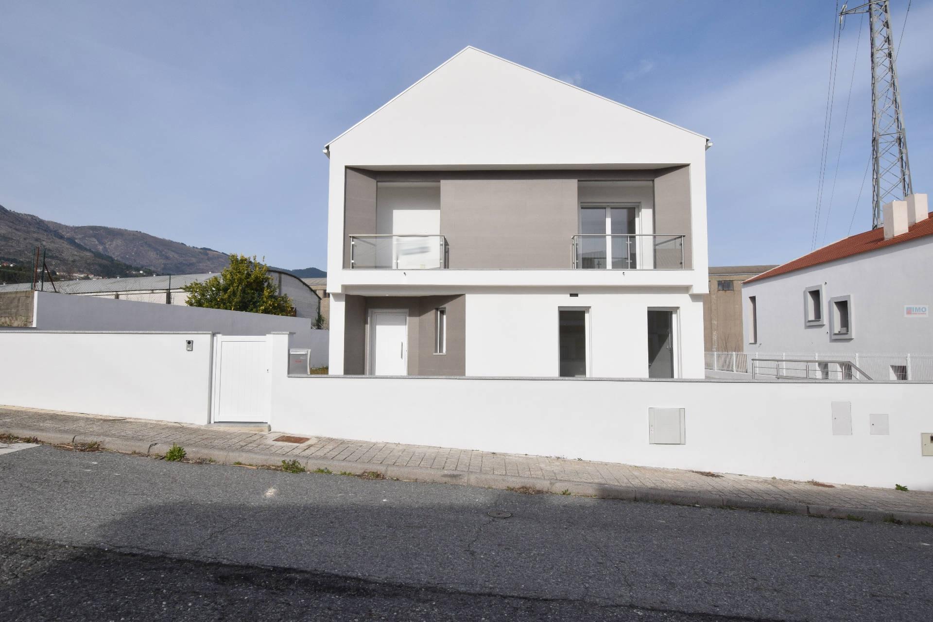 Moradia Isolada V4 - NOVA - Covilhã