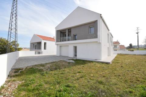 Moradia Isolada V4 - NOVA - Covilhã