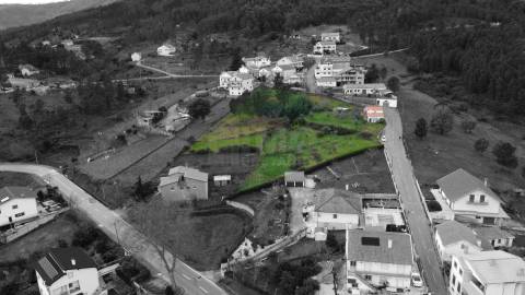 Terreno Urbano p/ Investimento – Unhais da Serra - Possível Construção de 6 Moradias