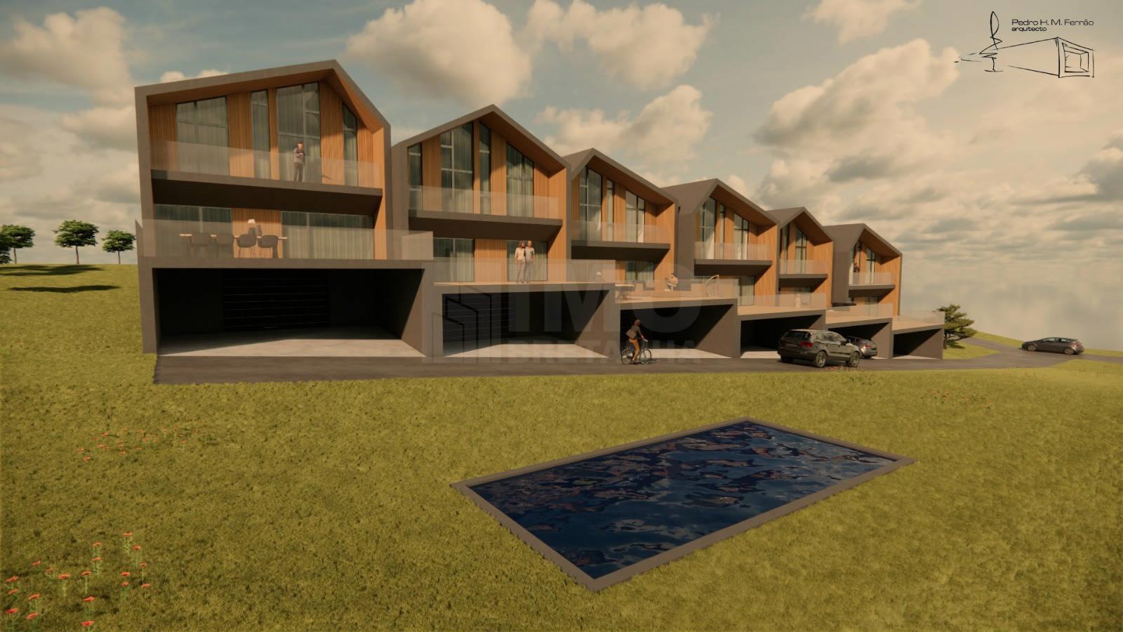 Terreno Urbano p/ Investimento – Unhais da Serra - Possível Construção de 6 Moradias