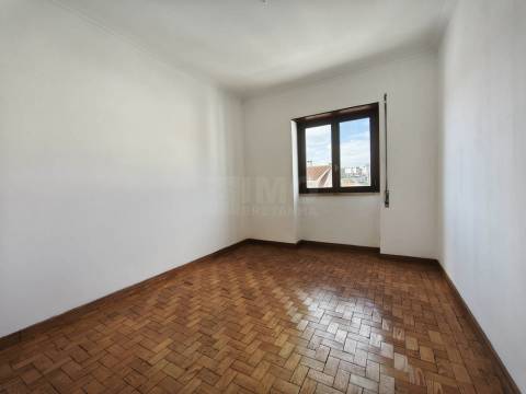 T4 - Bairro Norton de Matos | Solum – Coimbra