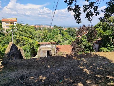 Investimento na Covilhã | 4 Artigos Urbanos com Potencial Construtivo