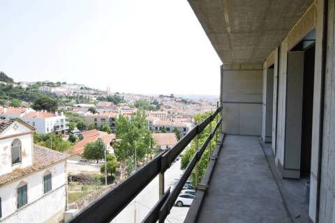 Apartamentos T3 c/ 2 Lug. Garagem - Novos - Portalegre