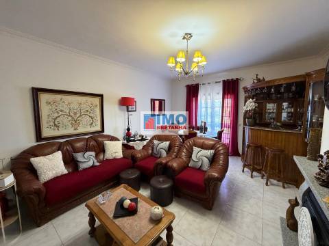 T3 c/ Garagem (box)  Orvalho - Castelo Branco