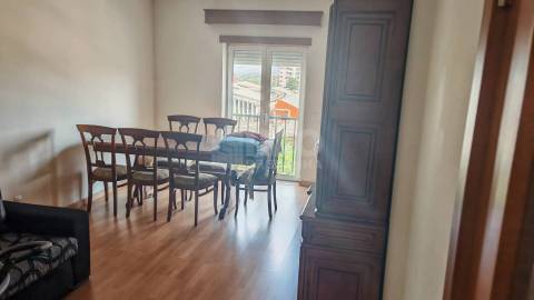 Apartamento T2 Arrendamento em Covilhã e Canhoso,Covilhã