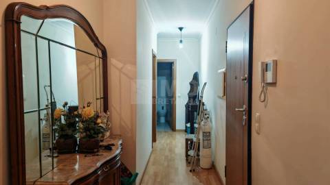 Apartamento T2 Arrendamento em Covilhã e Canhoso,Covilhã