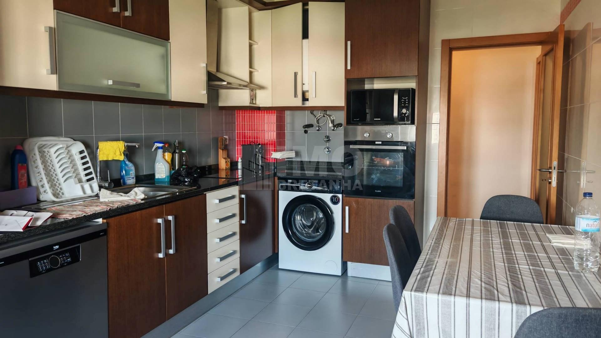 Apartamento T2 Arrendamento em Covilhã e Canhoso,Covilhã