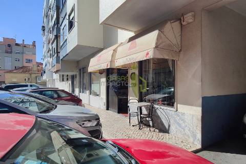 VENDA de Loja com Negócio de Café