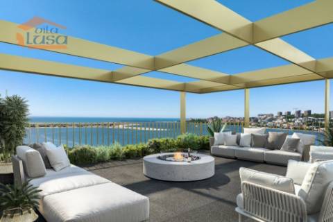 T4 Novo C/ Terraço 84m2, próximo Marina da Afurada em Canidelo V.N Gaia.