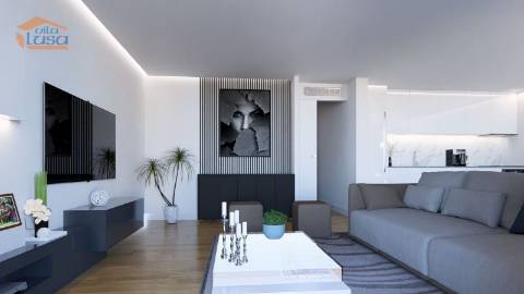 T2 Novo c/ dois lugares garagem em Portimão.