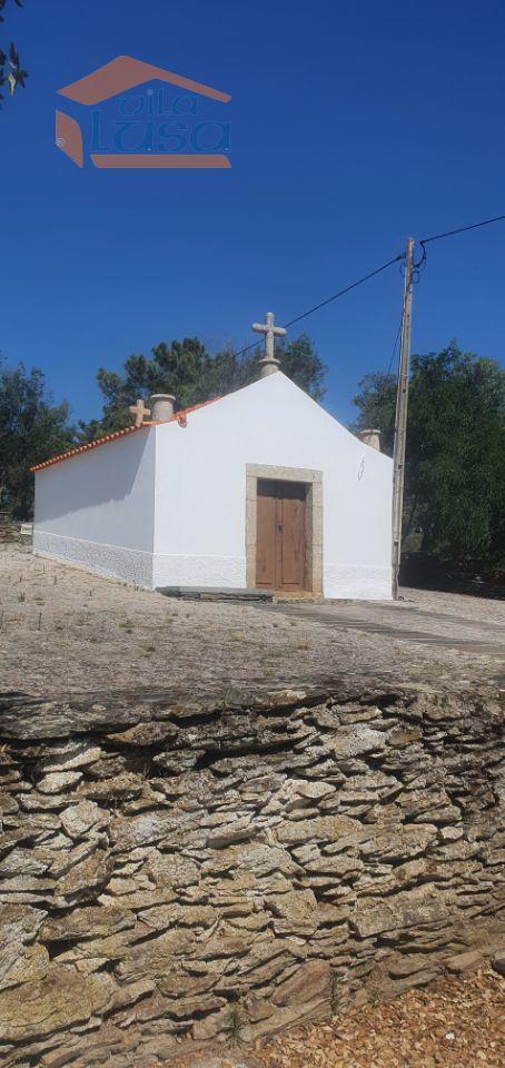 Terreno com paisagem para a Vila