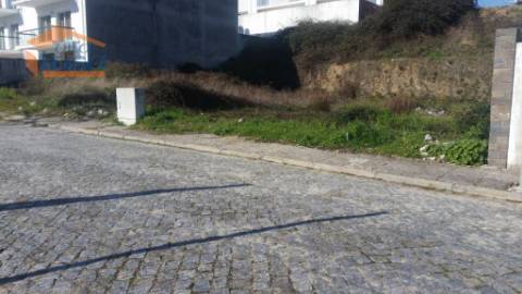 Dois Terrenos para construção c/ vistas para o Rio Douro e Cidade de Peso da Régua