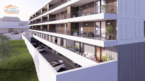 T2 com duas varandas 38.72m2 e dois lugares de garagem Portimão Novo.