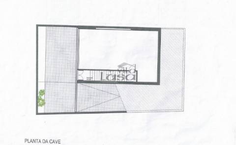 Terreno Canelas com projeto para a construção de Moradia 3 frentes