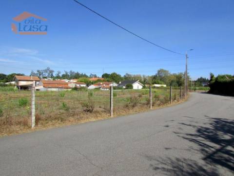 Terreno Plano Sermonde, Vila Nova de Gaia - Ideal para Construção de uma Moradia de apoio a agricultura . 