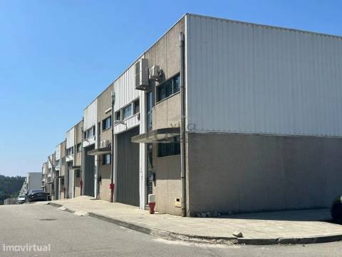 Armazém para Venda